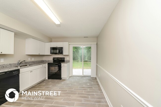 Foto del edificio - 405 Woodlake Dr