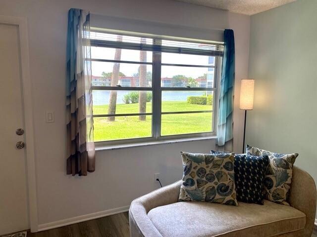 Foto del edificio - 53 Woodland Dr