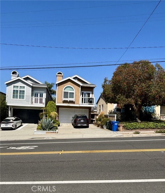 Building Photo - 2044 Prospect Ave