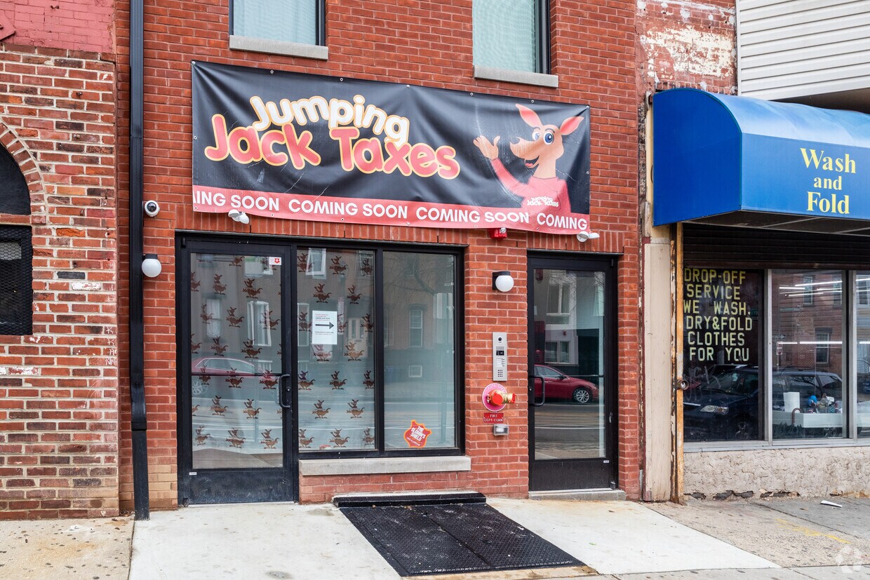 Foto del edificio - 2531 WEST GIRARD: BREWERYTOWN