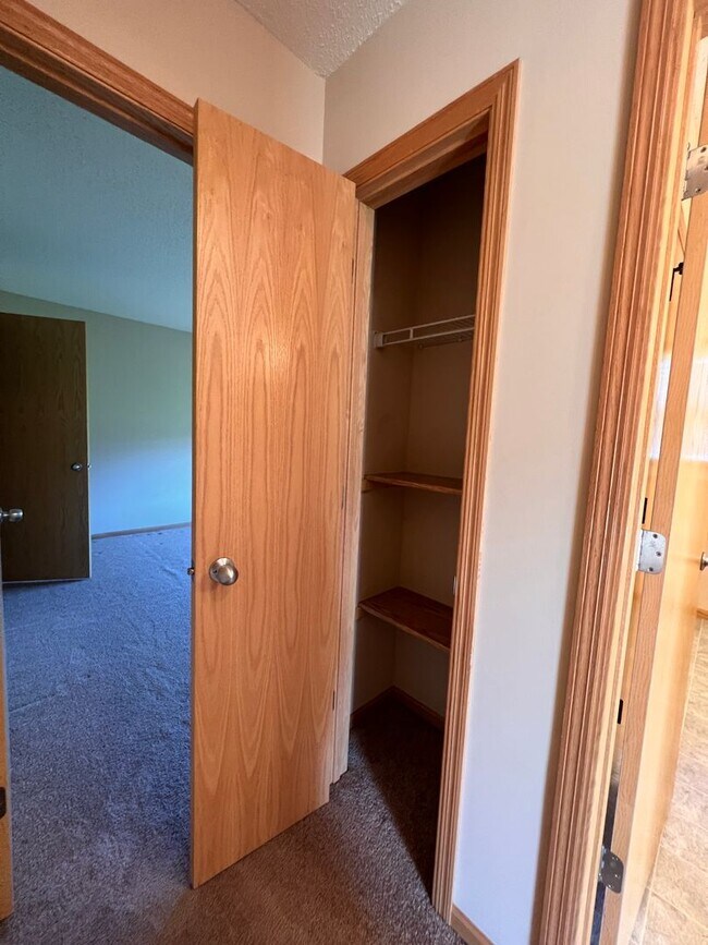 Foto del edificio - 2 Bedroom, 1.5 Bath Town Home