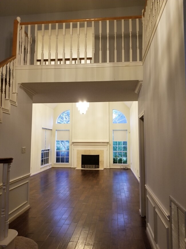 Building Photo - 4622 Grand Cayman Dr