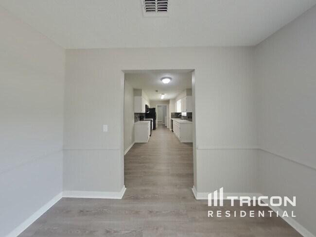 Foto del edificio - 7145 Catina Ct