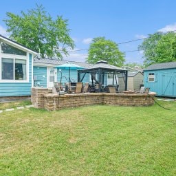 Foto del edificio - 205 Lake Hills Rd