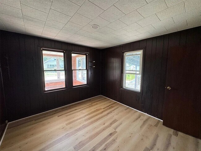 Foto del edificio - 400 Willow St