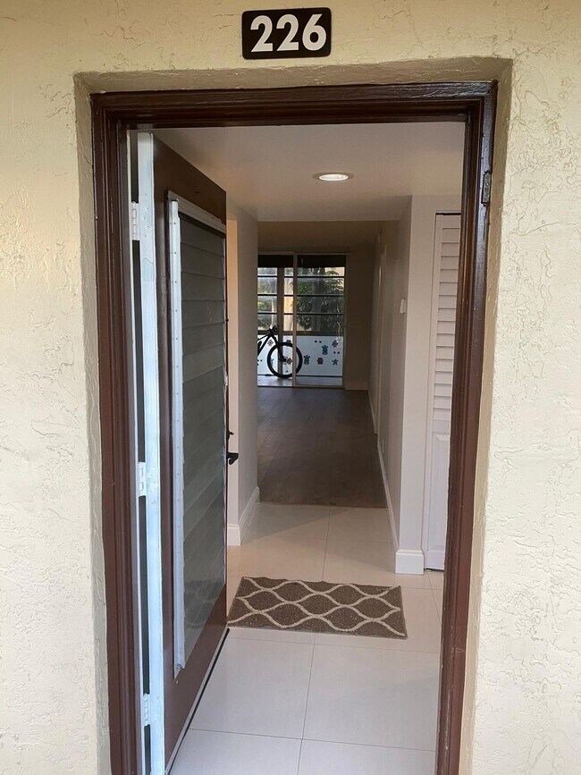 Foto del edificio - 3141 NW 47th Terrace