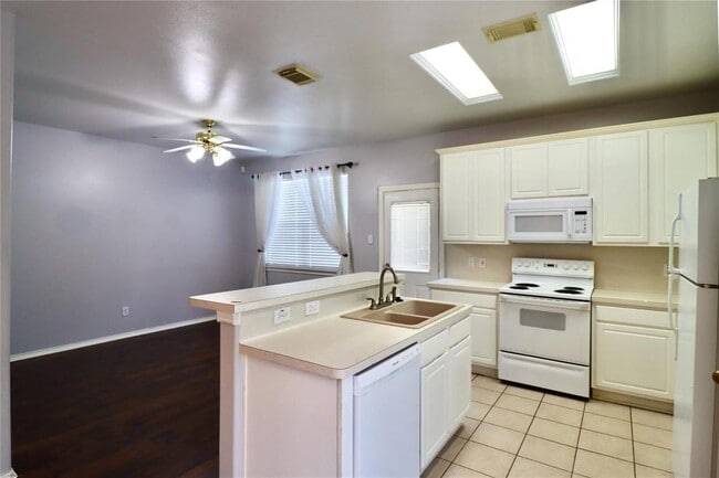 Building Photo - 14306 Melody Glen Ln