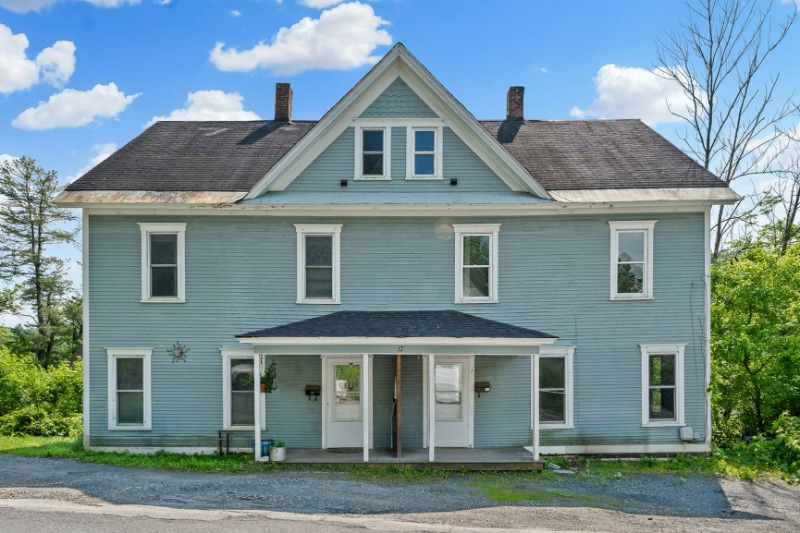Primary Photo - 17 Sibley Ave