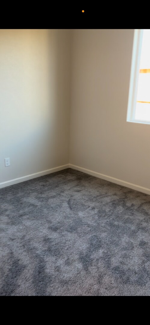 Foto del edificio - Turn Key!