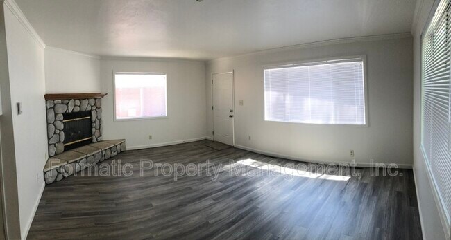 Building Photo - 518 Orange Ave