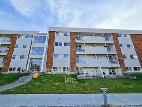 Building Photo - 11245-11231 31 Ave NW