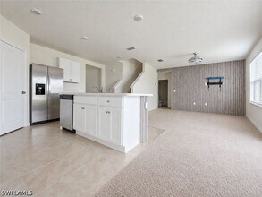 Building Photo - 2736 Dumont Ln