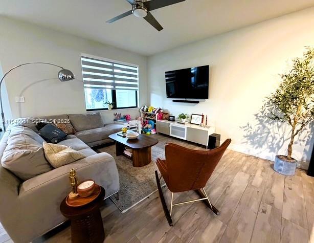 Foto del edificio - 10034 W 32nd Ln