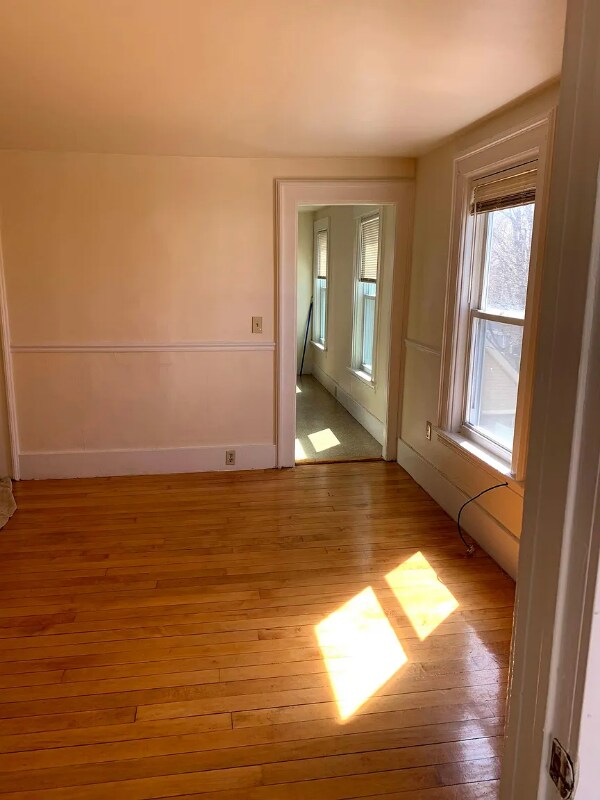 Foto principal - 49 Cedar St