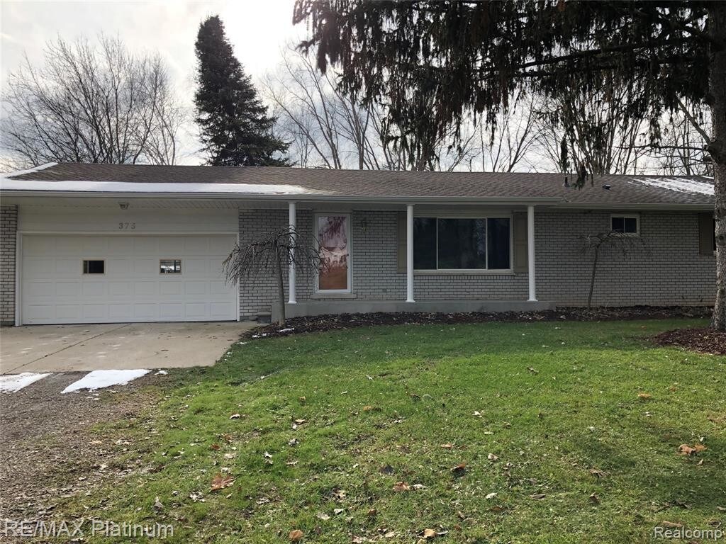 375 W Barron Rd, Howell, MI 48855 House Rental in Howell, MI