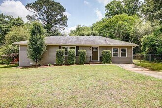 Building Photo - 3085 Biggern Ave