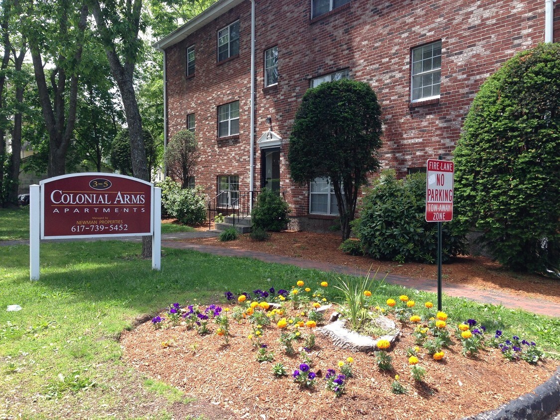 5 Beaver Park Rd Unit 1, Framingham, MA 01702 Apartment for Rent in Framingham, MA