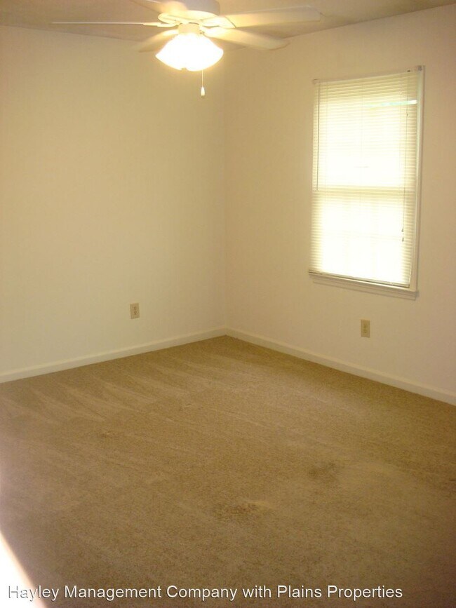 Building Photo - 2 br, 2 bath House - 1378 Kent Drive