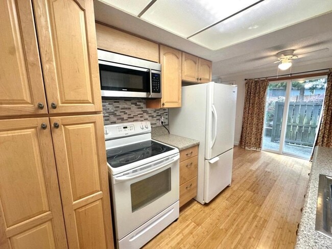 Photo - 6113 204th St SW Apartment