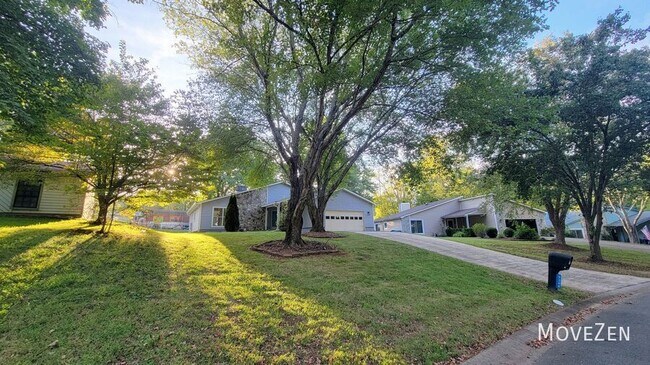 Foto del edificio - 9344 Aylesbury Ln