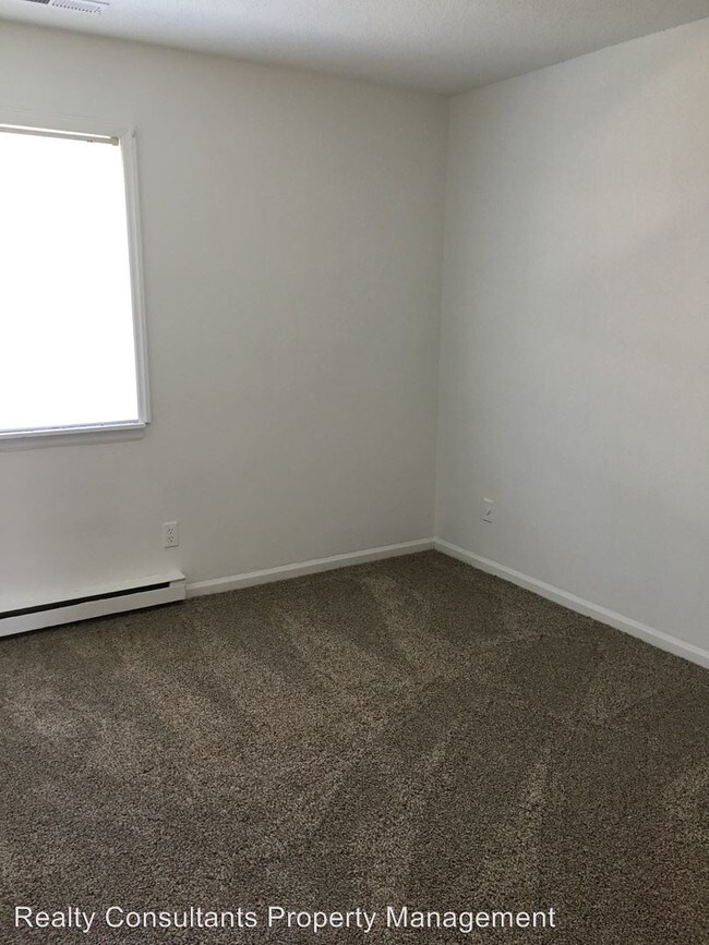 Building Photo - 1504 Autumn Dr