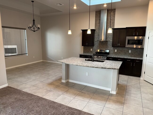 Building Photo - 3066 Don Buck Dr