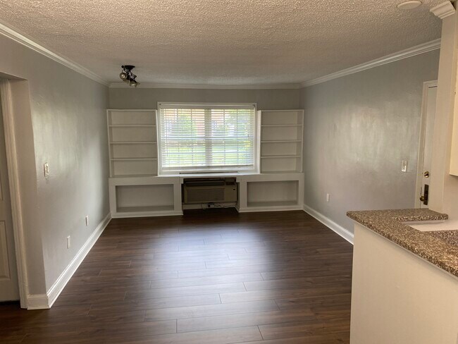 New Flooring - 1706 W Abingdon Dr Apartment