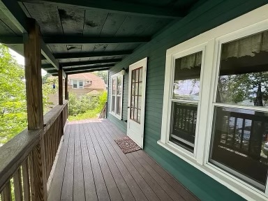 Building Photo - 326 Bridle Path