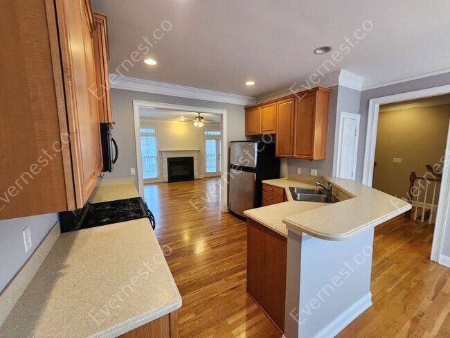 Building Photo - 12095 Stone Brook Cove
