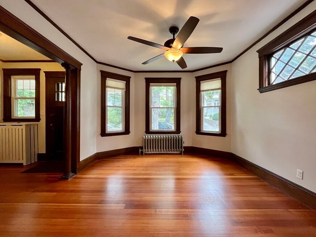 Foto principal - 32-34-34 Crescent Hill Ave