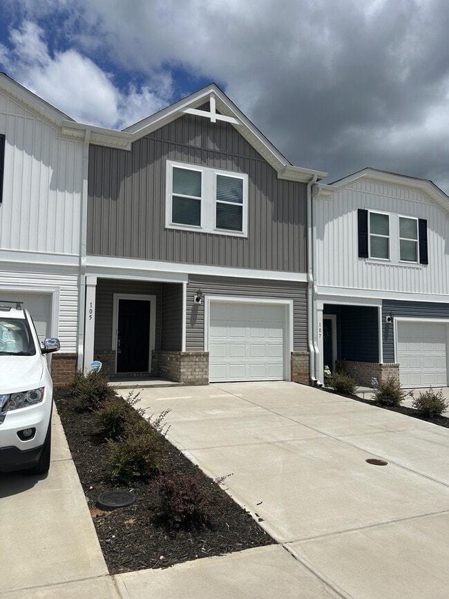 Photo - 105 Pleasure Ln (Taylors, SC) Townhome