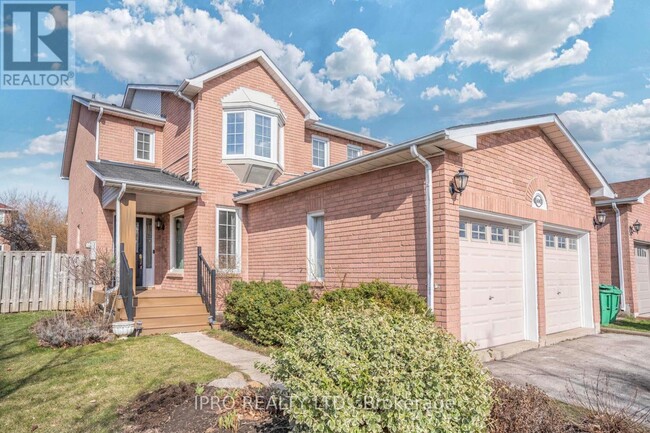 Building Photo - 6045 Grossbeak Dr