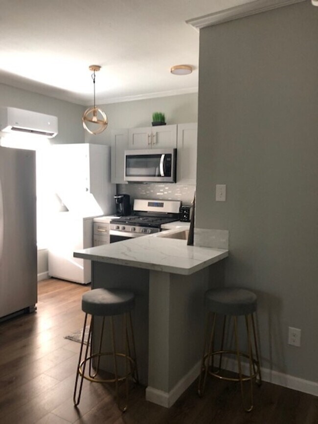 Foto del edificio - 5105 Sherman St