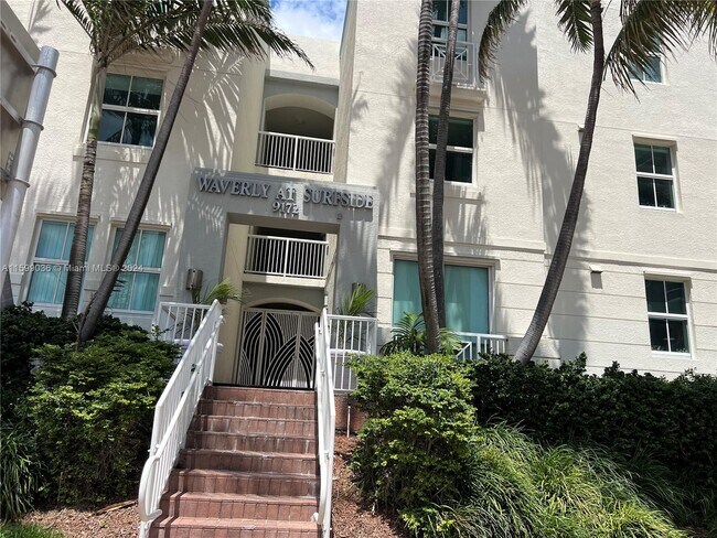 Building Photo - 9172 Collins Ave