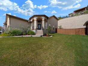 Building Photo - 18814 Edwards Edge