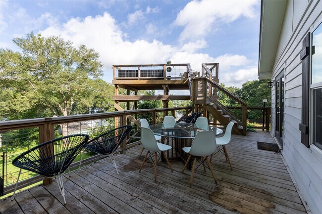 Building Photo - 14510 Henry Calfee Dr