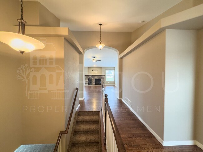 Foto del edificio - Large Well-Maintained Peyton Home