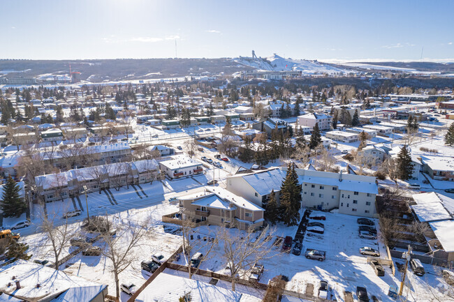 Aerial Photo - Princeton Manor