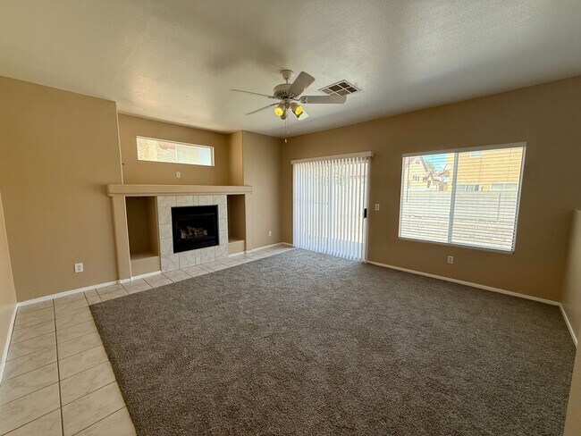 Foto del edificio - 8816 W Pine Pitch Dr