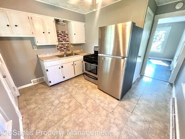 Building Photo - 2 br, 1 bath House - 4307 North 37th Avenue