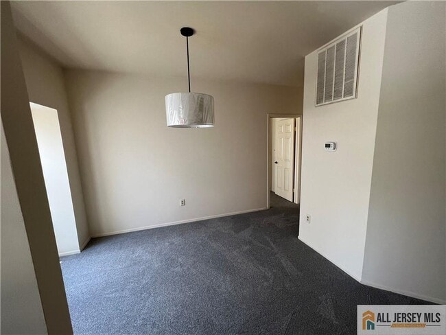 Foto del edificio - 1 Melborn Dr