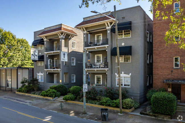 Building Photo - Ayrshire Building - 418 Mccallie Ave