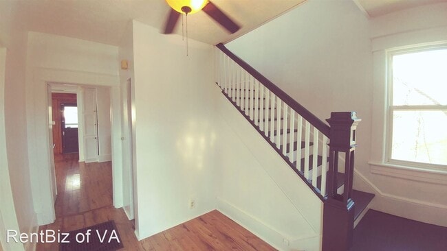 Building Photo - 3 br, 2 bath House - 1233 Floyd Avenue SW