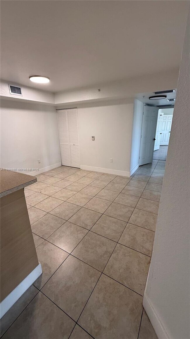 Foto del edificio - 15480 SW 284th St