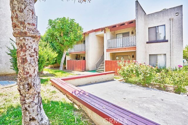 Primary Photo - 23617 Golden Springs Dr
