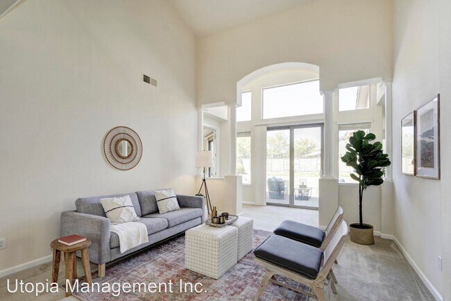 Building Photo - 5 br, 5.5 bath House - 1481 Bella Cir