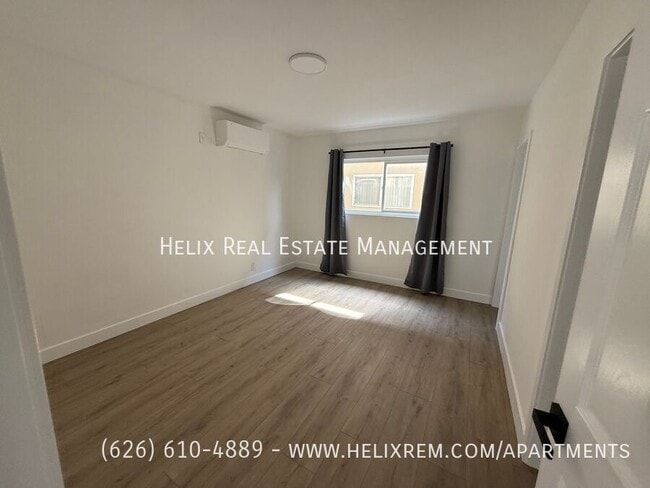 Photo - 1623 S Walnut St Apartment