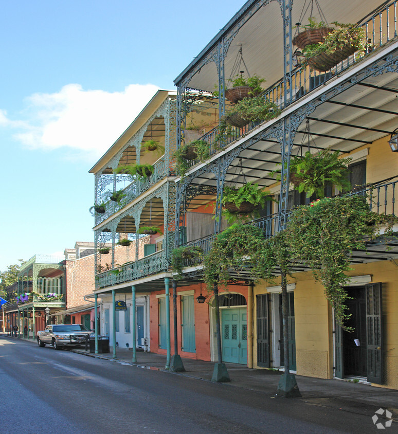 Foto principal - 1018 Royal St