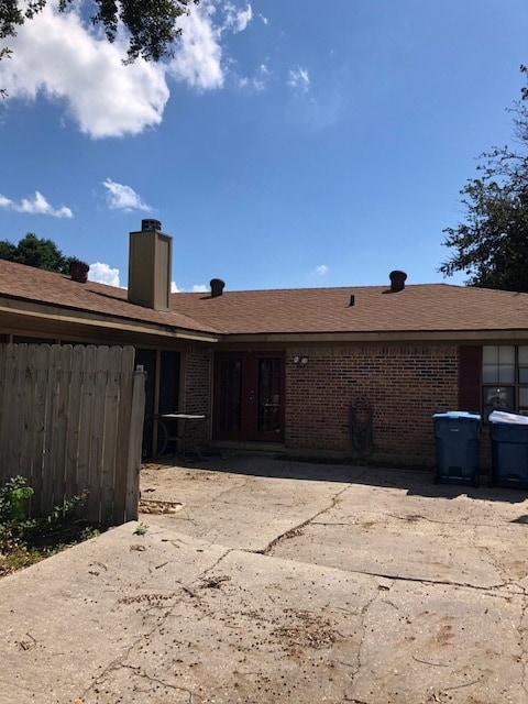 Building Photo - 117 St James Dr