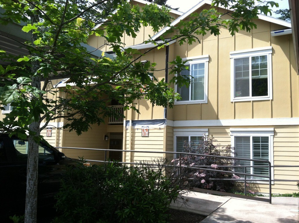 Primary Photo - 6298 SW Grand Oaks Dr